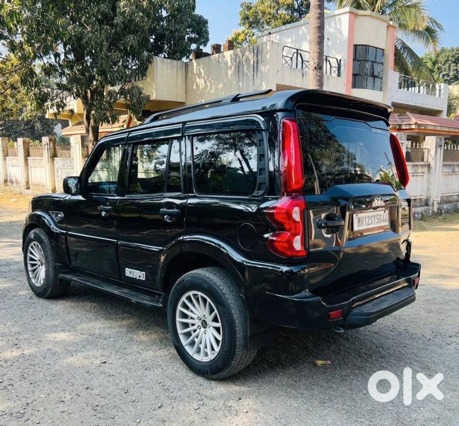 Mahindra Scorpio - Strong Suv
