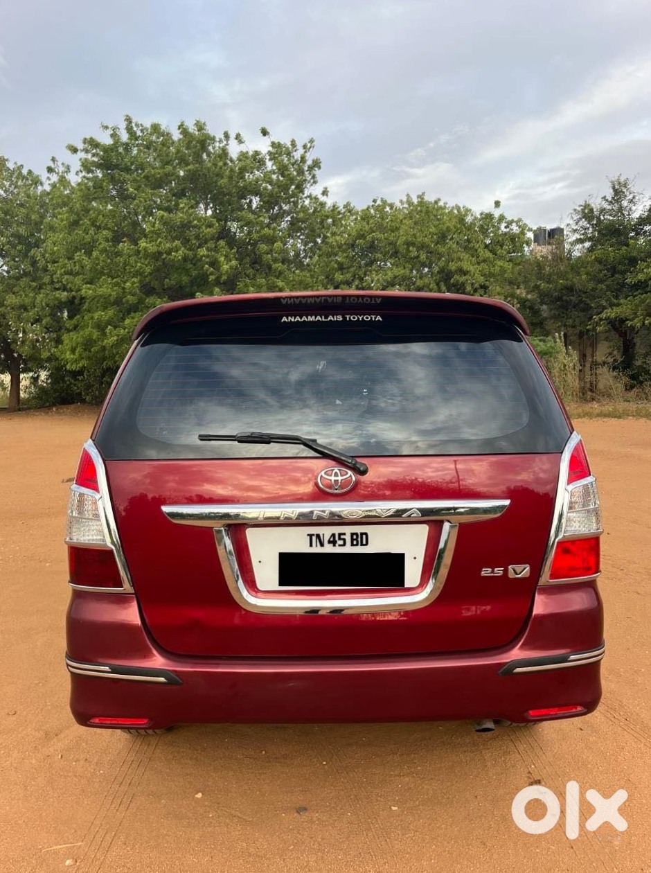 Toyota Innova 2013 Urgent