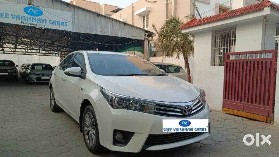 Toyota Corolla Altis Electric 2015