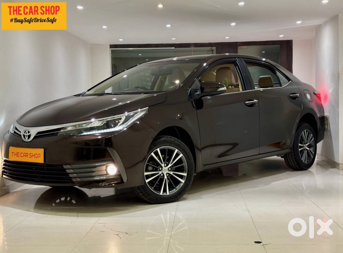 Toyota Corolla Altis 2013