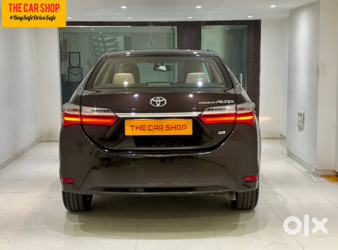 Toyota Corolla Altis 2013