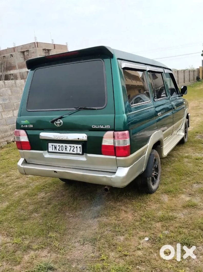 2007 Toyota Qualis Petrol