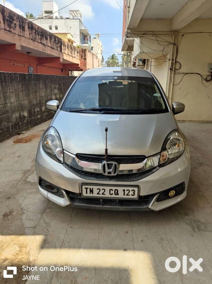 Honda Mobilio 2017 Petrol - Family Must Have