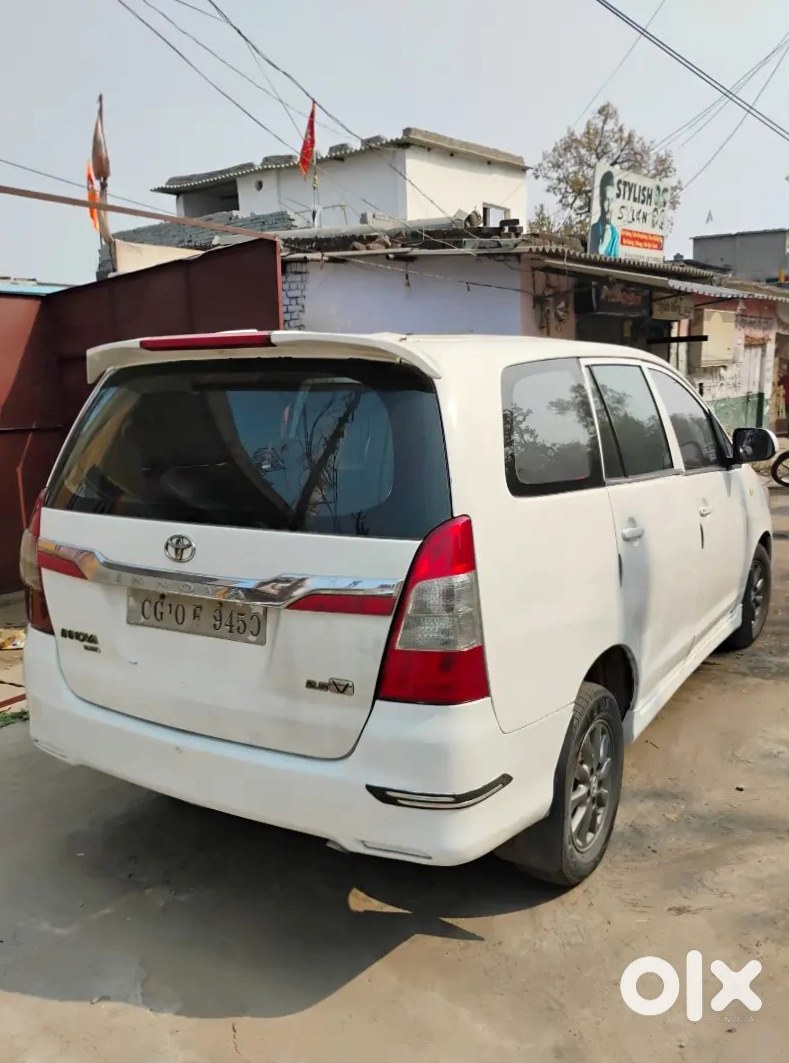Toyota Innova 2020 Diesel Automatic Going Abroad Must Sell
