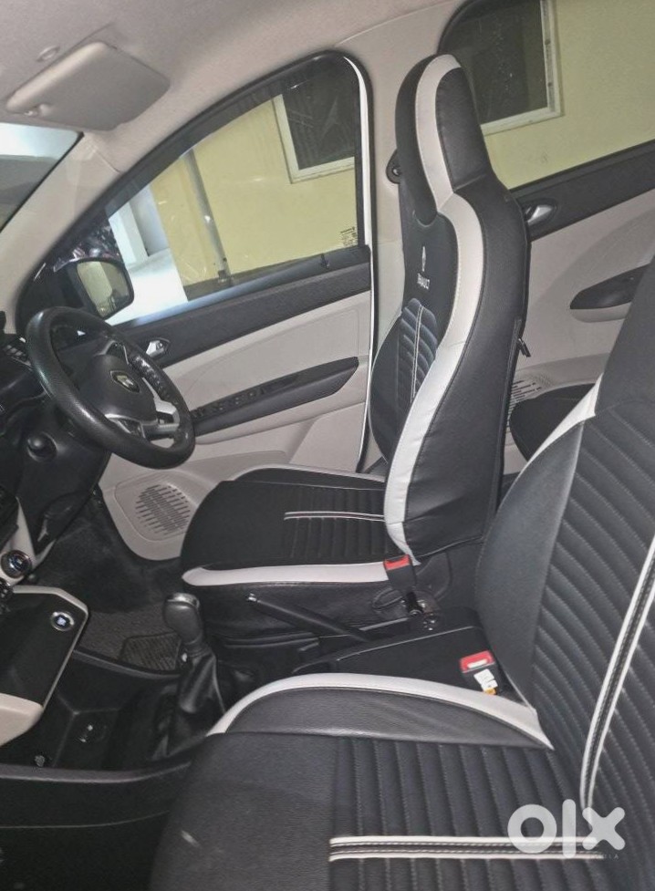 Renault Triber - Fresh Stock