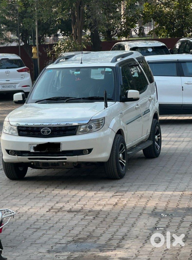 Tata Safari Storme Diesel Manual
