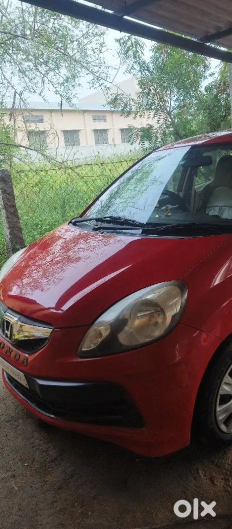 Honda Brio 2014 - Budget Friendly