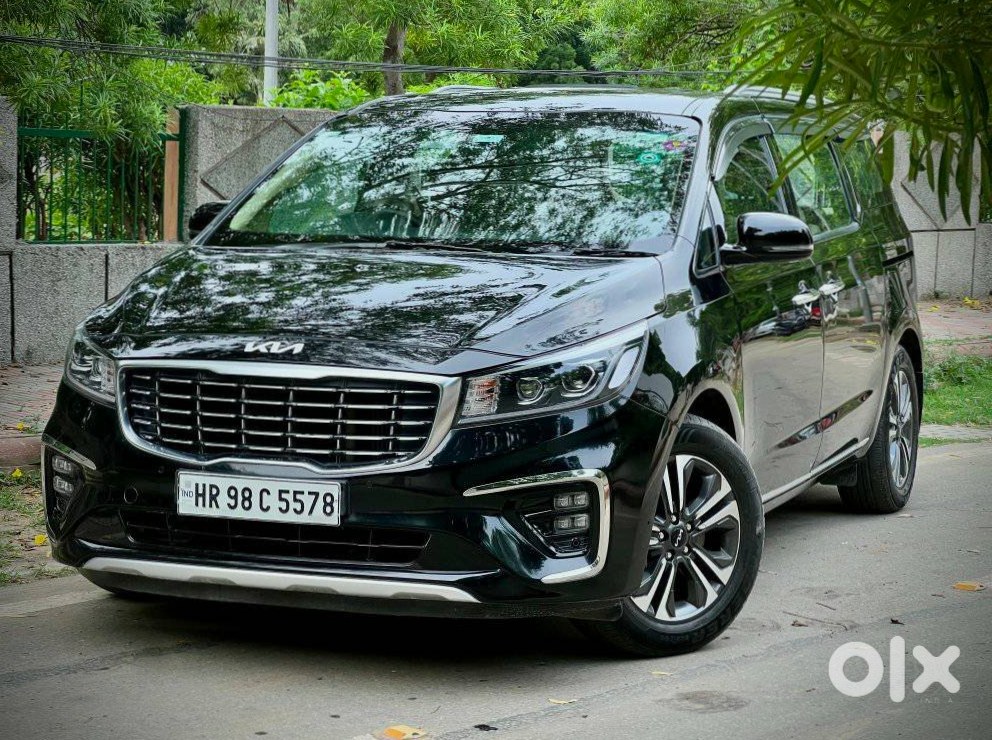 2020 Kia Carnival - Luxury Family Mpv