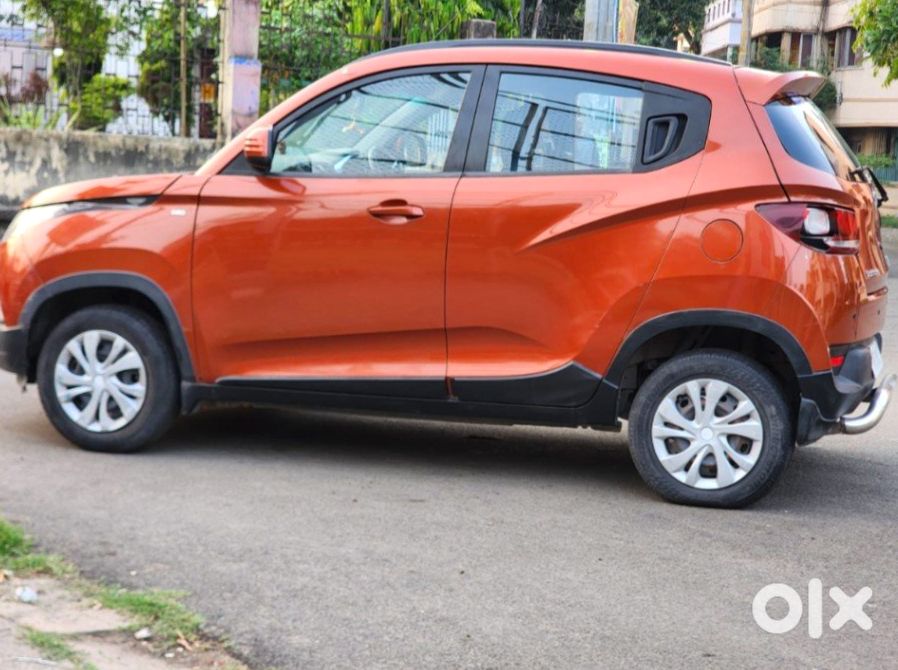 Mahindra Kuv 100 Cng