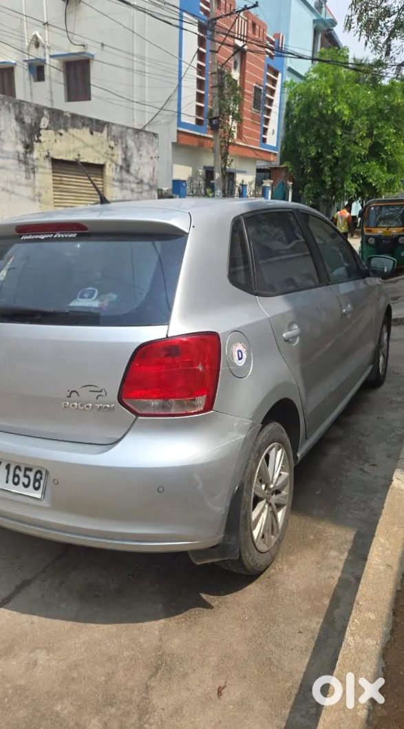 Volkswagen Polo Electric Automatic 2010 Bargain Price
