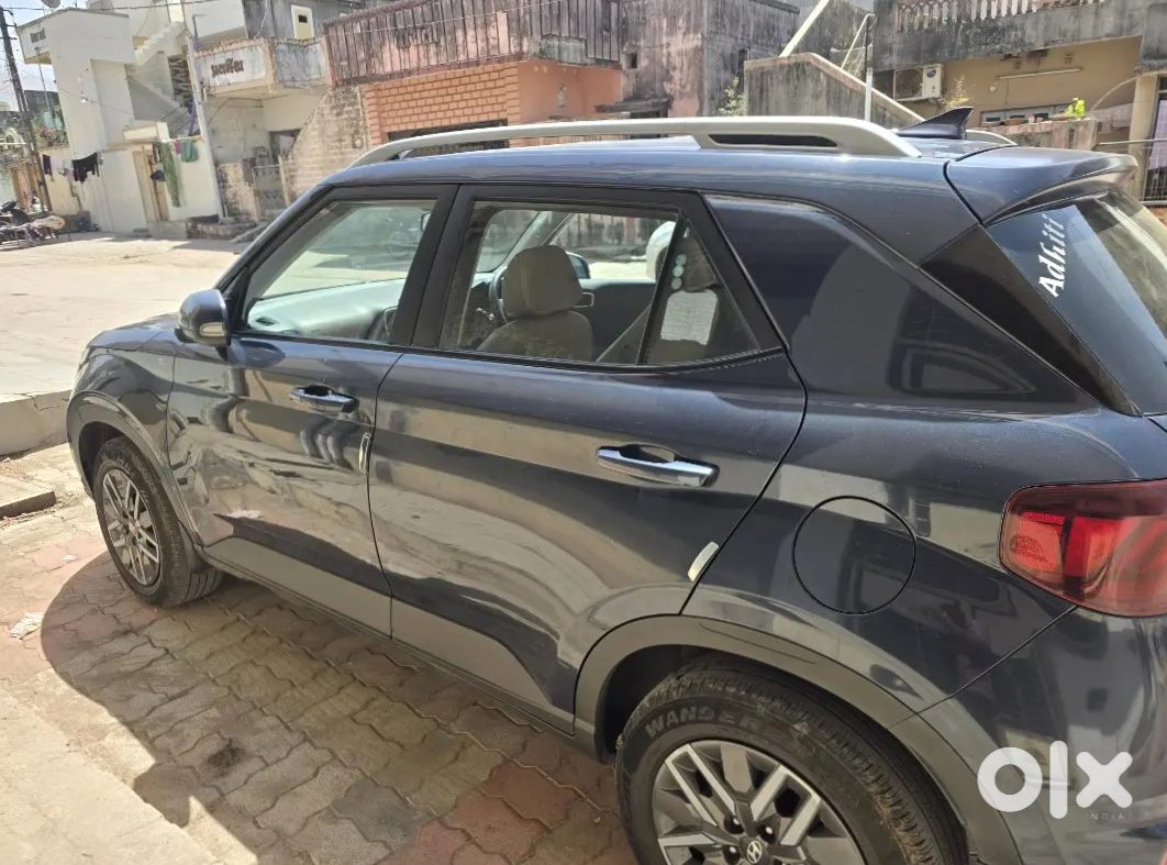 2019 Hyundai Venue - Automatic Petrol