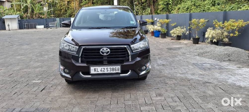 2016 Toyota Innova Crysta - 7 Seater