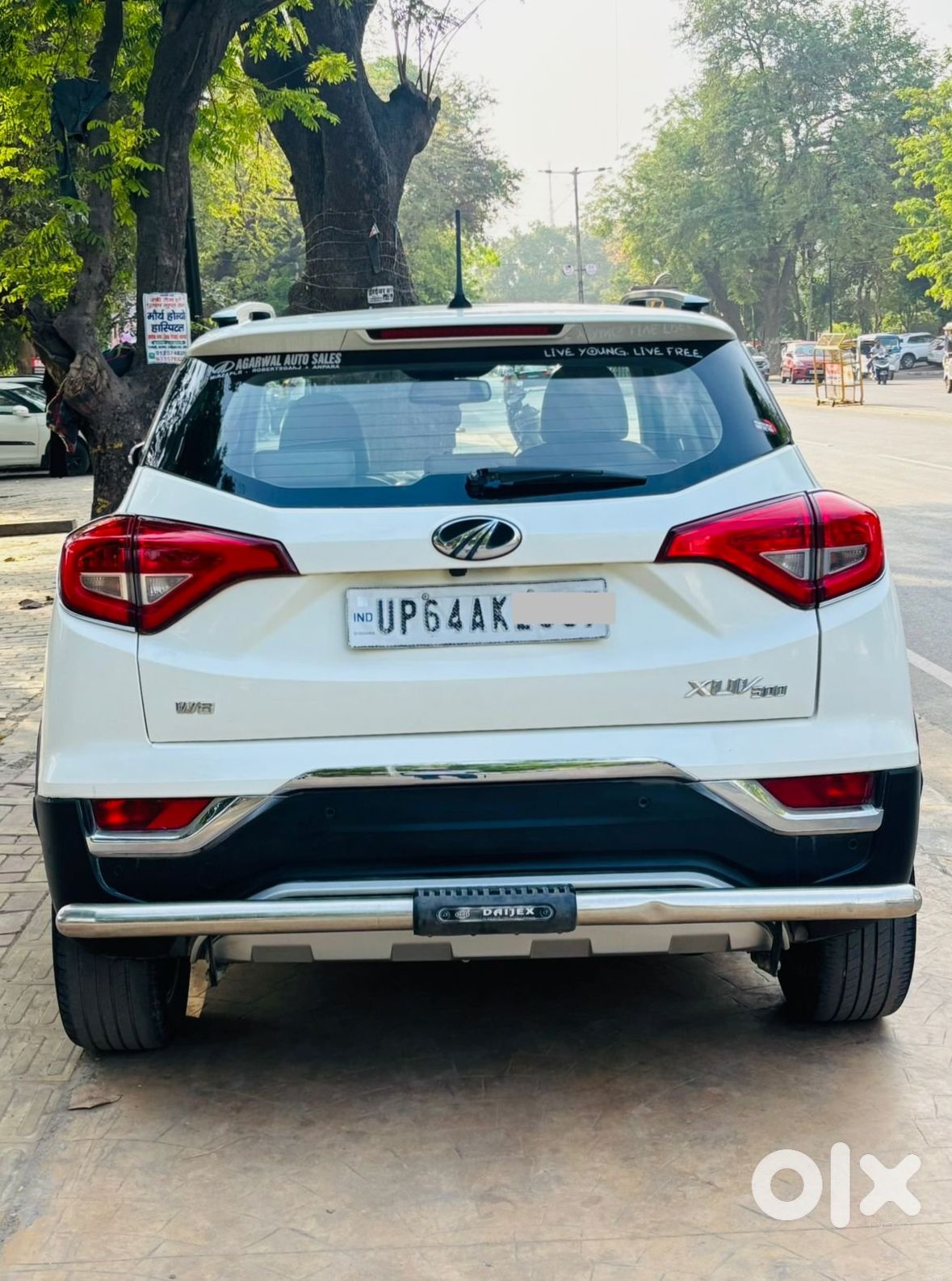 Mahindra Xuv 300 Electric 2024