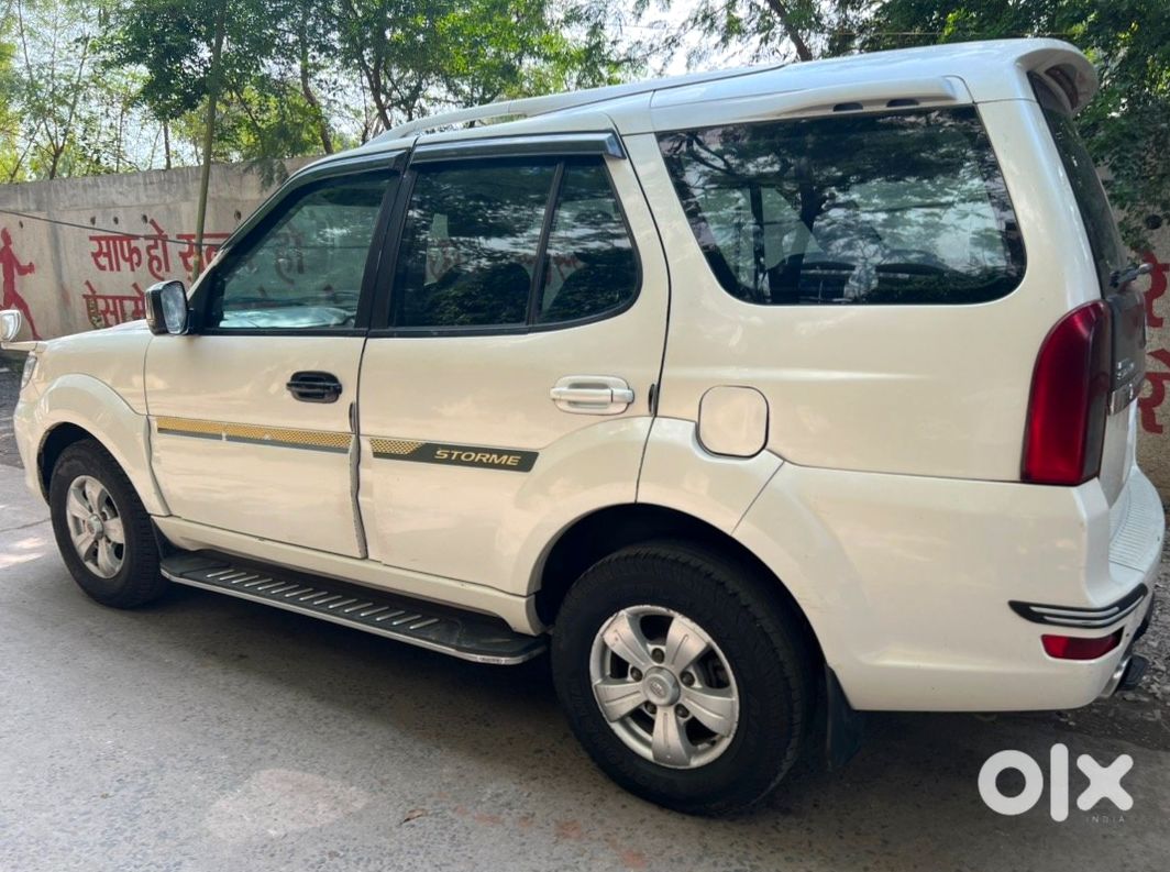 Tata Safari Storme Diesel 2017