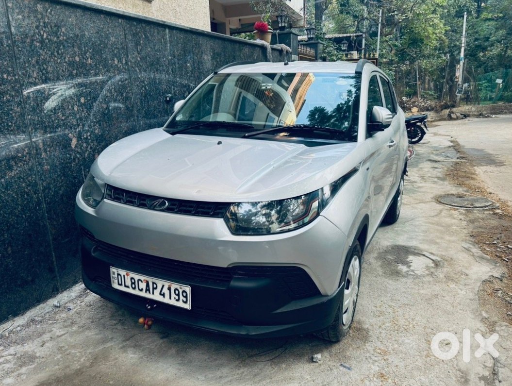 Mahindra Kuv 100 Petrol Manual