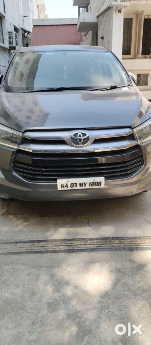 Toyota Innova Crysta 2018