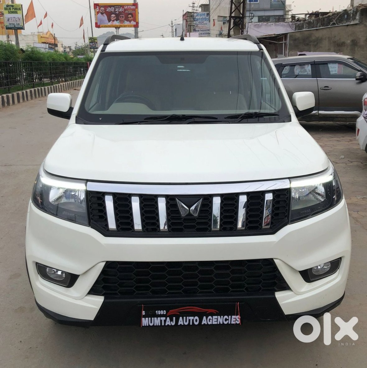 Mahindra Xuv500 2020 Petrol Selling