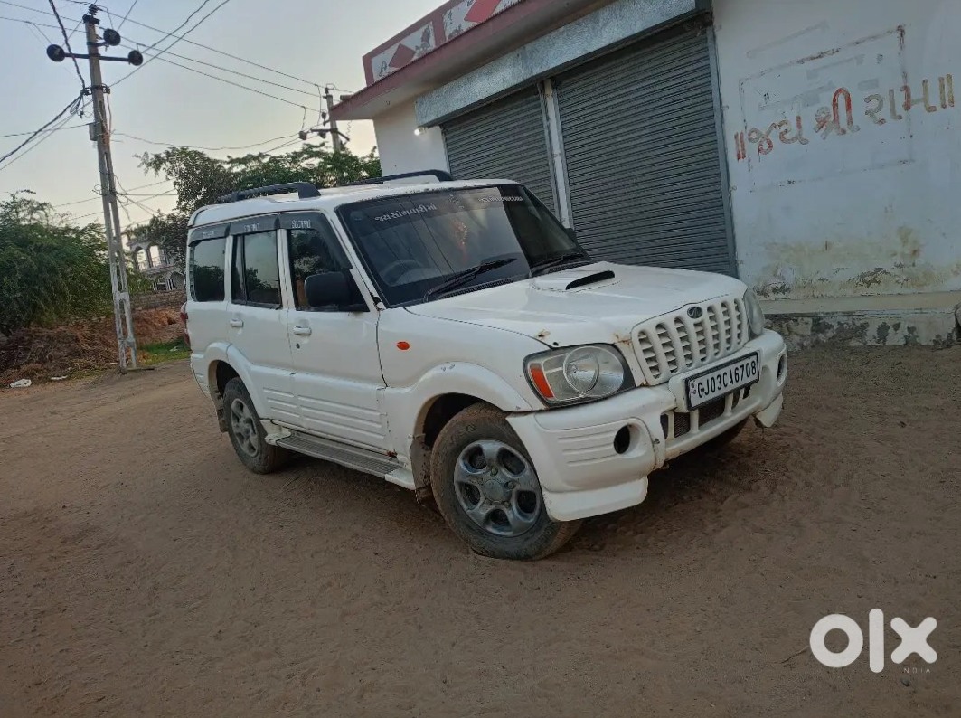 Scorpio Classic 2025 Diesel - Fresh Stock