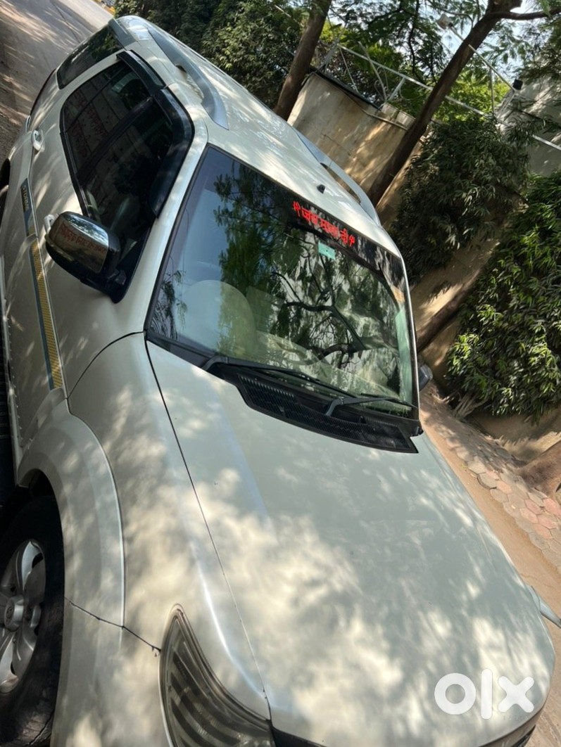 Tata Safari Storme 2016 Petrol Automatic