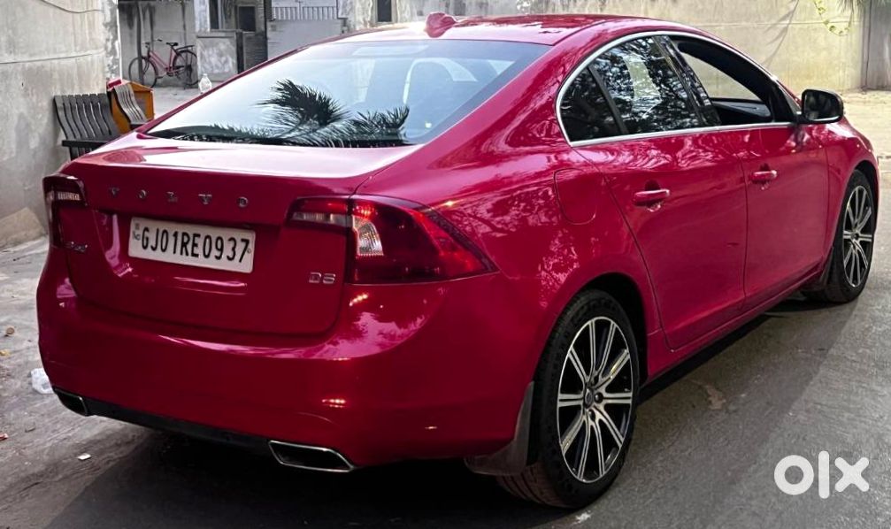 2018 Volvo S60 - Automatic Cng