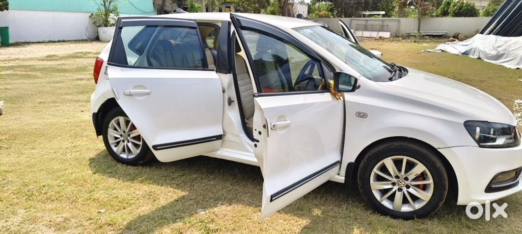 2013 Volkswagen Polo - Manual Petrol