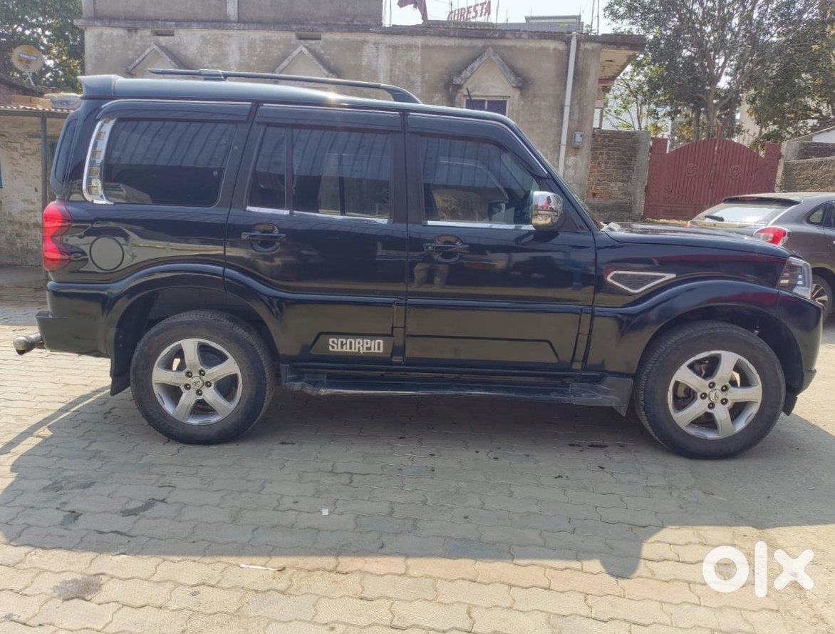 Mahindra Scorpio 2012 - Diesel Manual