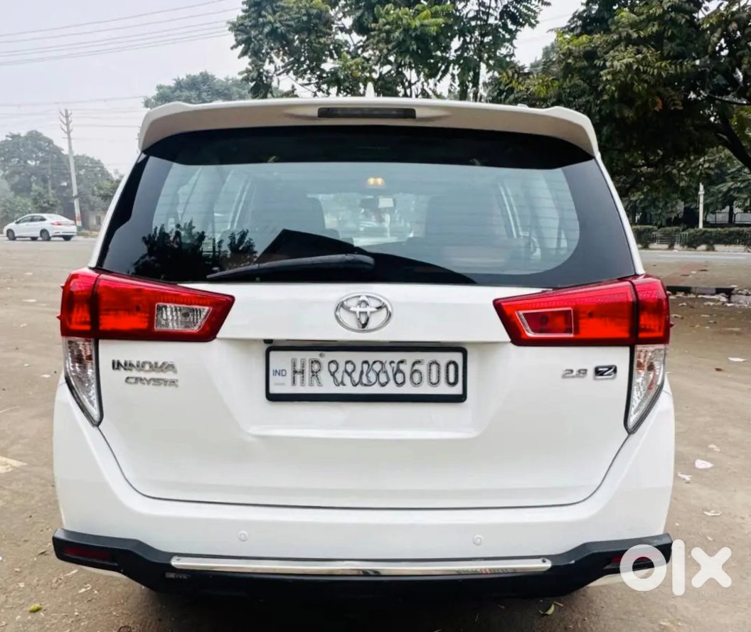 Innova Crysta Cng 2022 Automatic