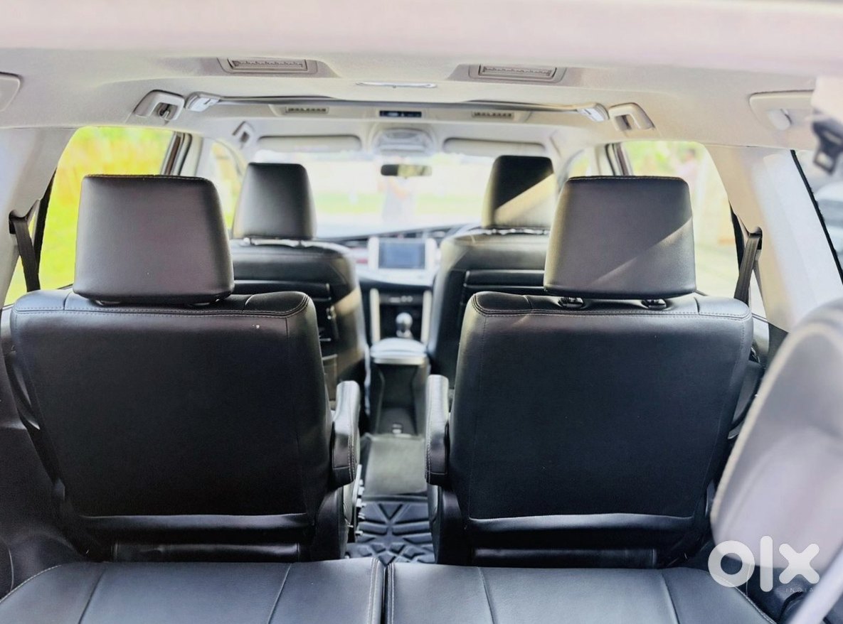 Urgent: Toyota Innova Crysta 2018