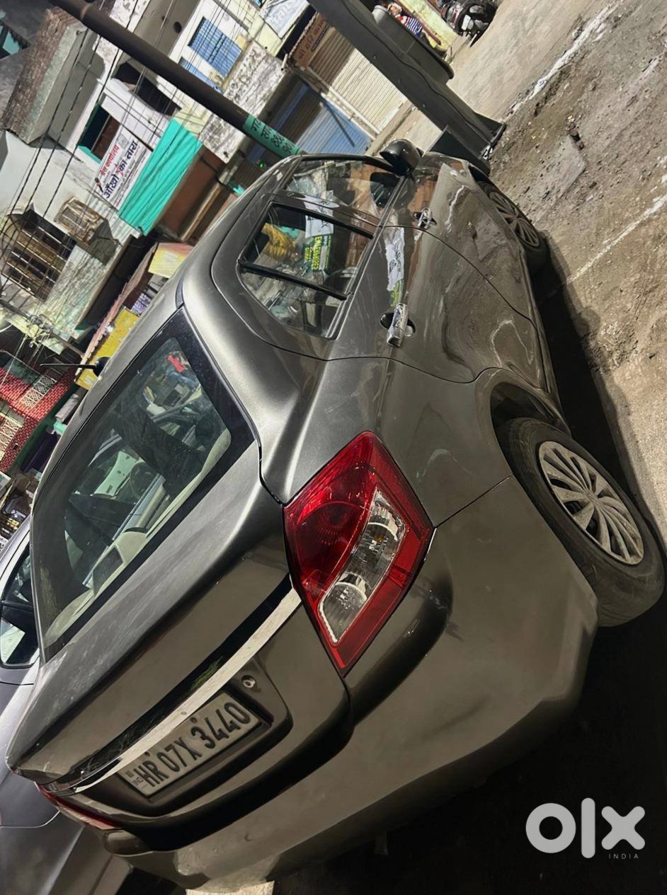 Maruti Dzire 2023 Petrol