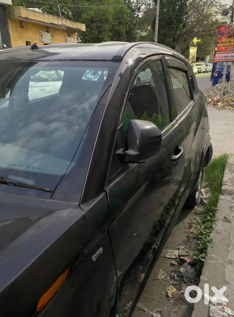 Mahindra Kuv100 Nxt - Family Car