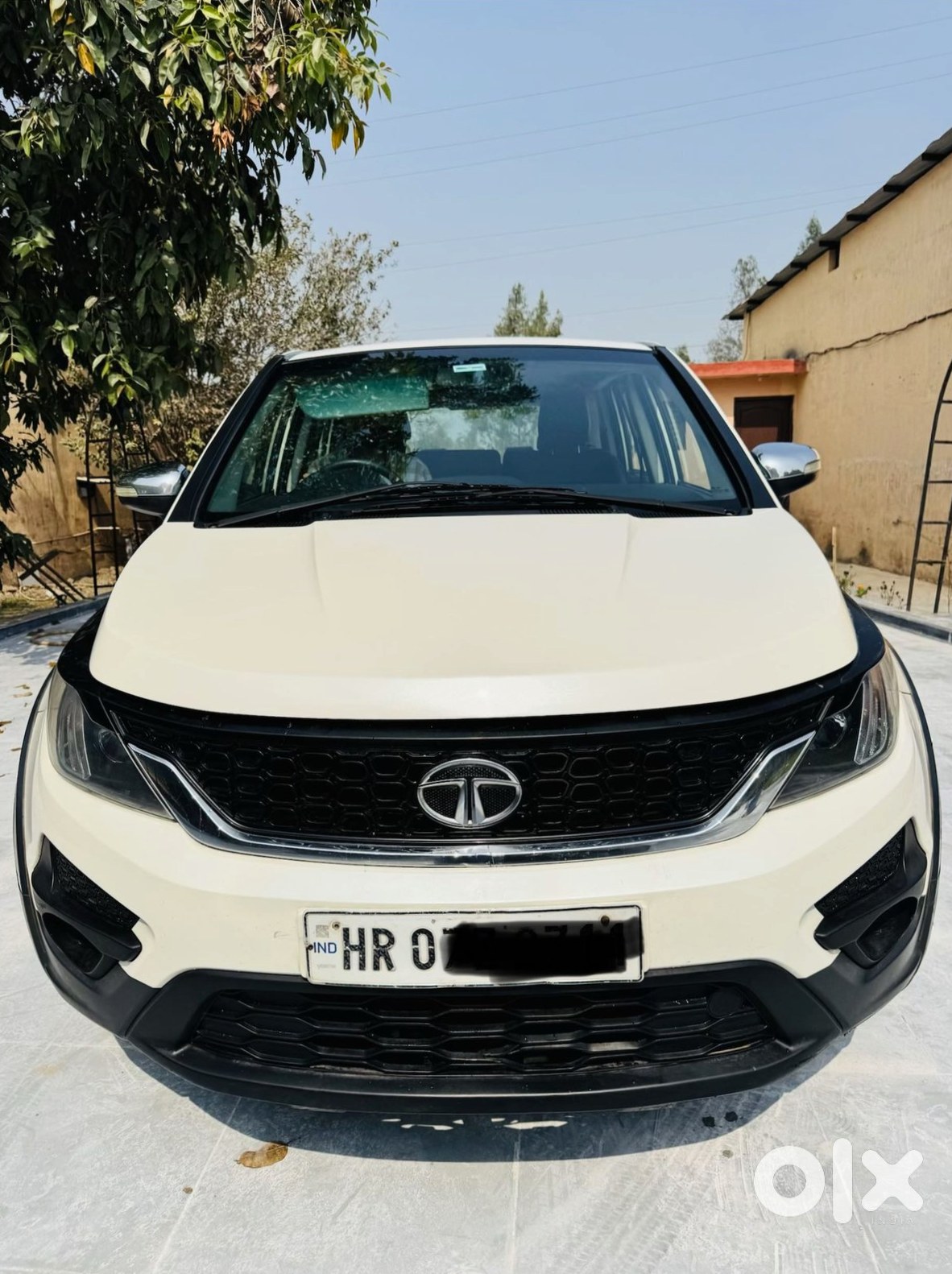 Tata Hexa 2019