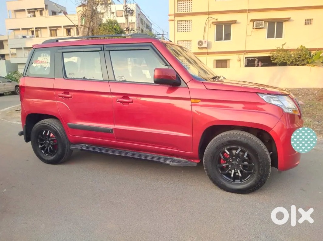 2015 Mahindra Tuv 300 - Office Use Car