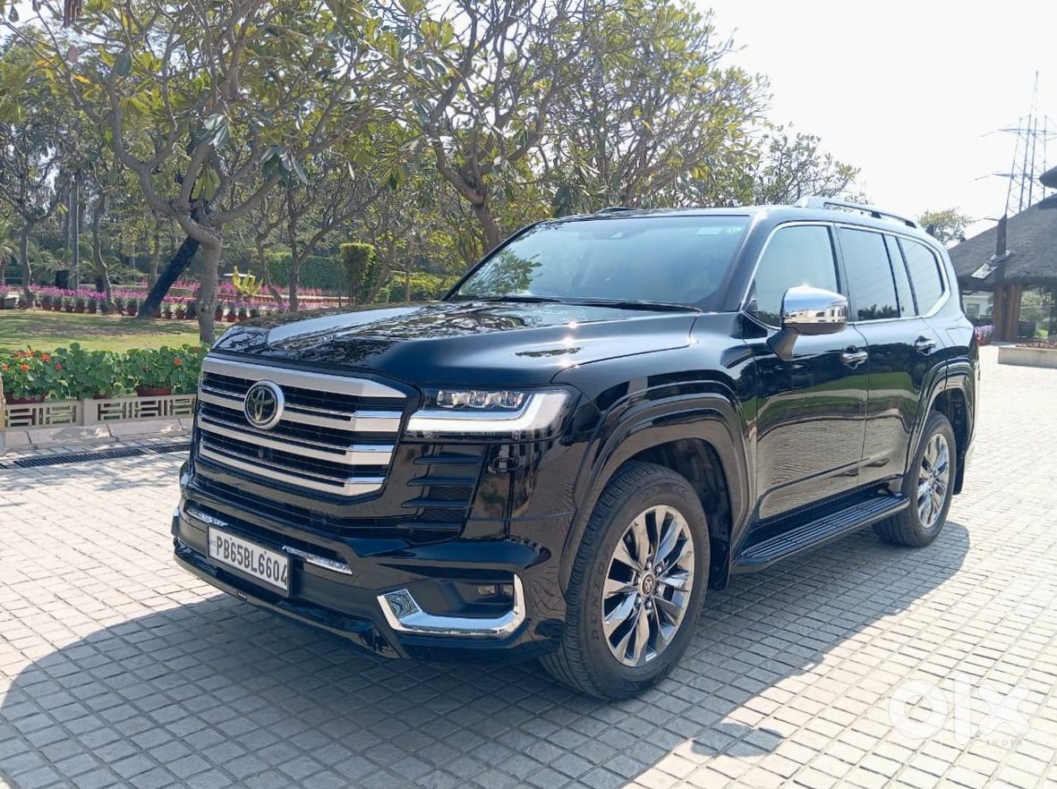 Toyota Land Cruiser 2012