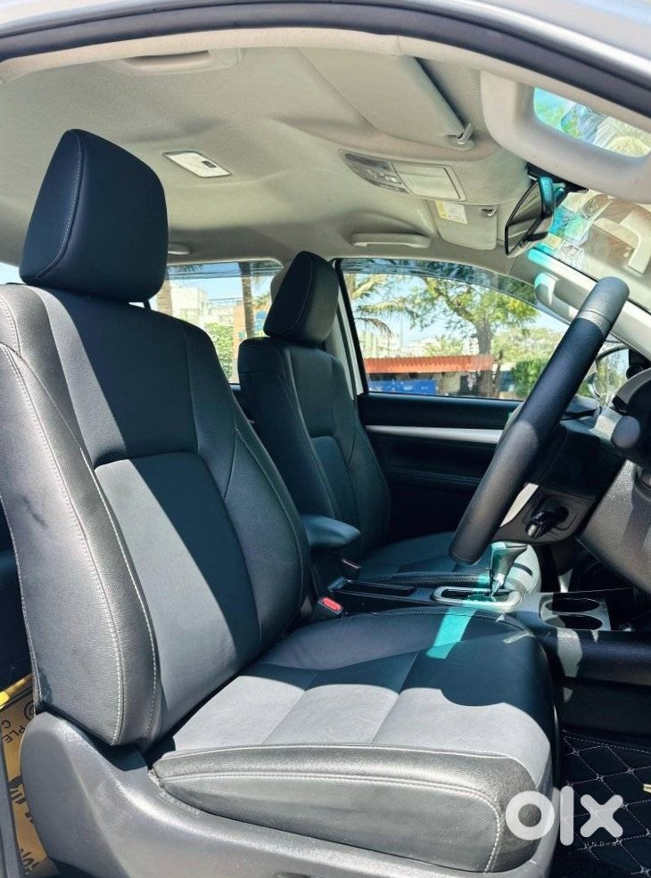 2023 Toyota Hilux - Going Abroad