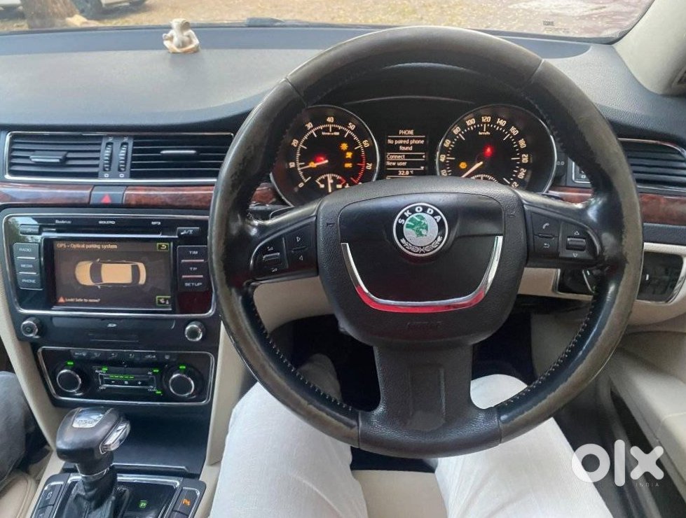 Skoda Superb 2023 Diesel