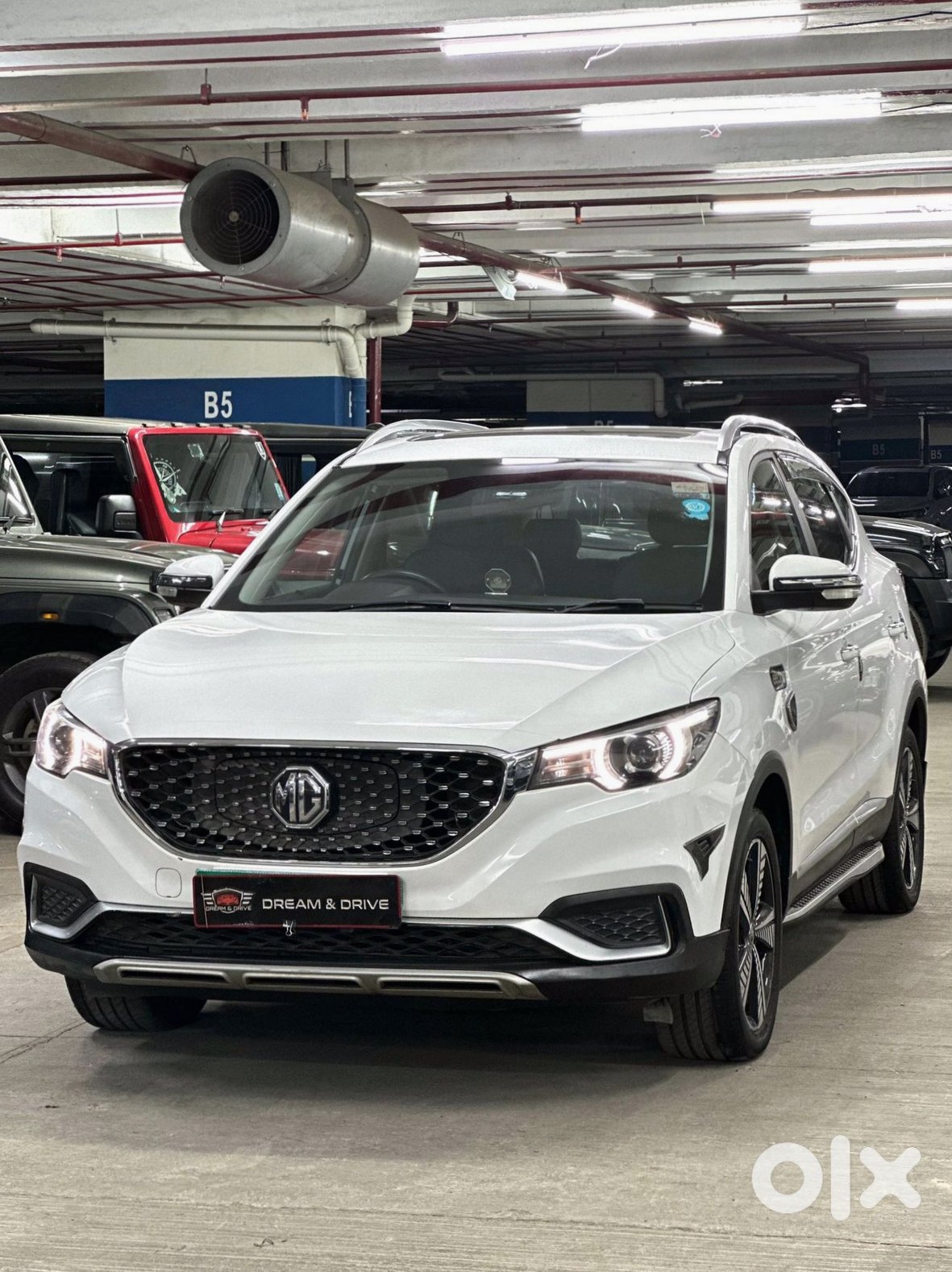 Mg Zs Ev 2025 Almost New