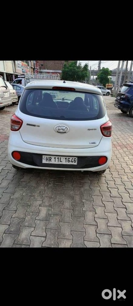 Hyundai Grand I10 2011 - Cng Manual - Urgent