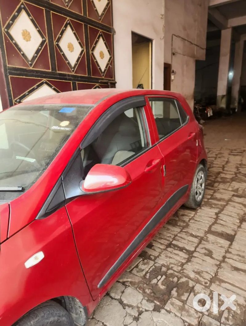 Hyundai Grand I10 2011 Cng