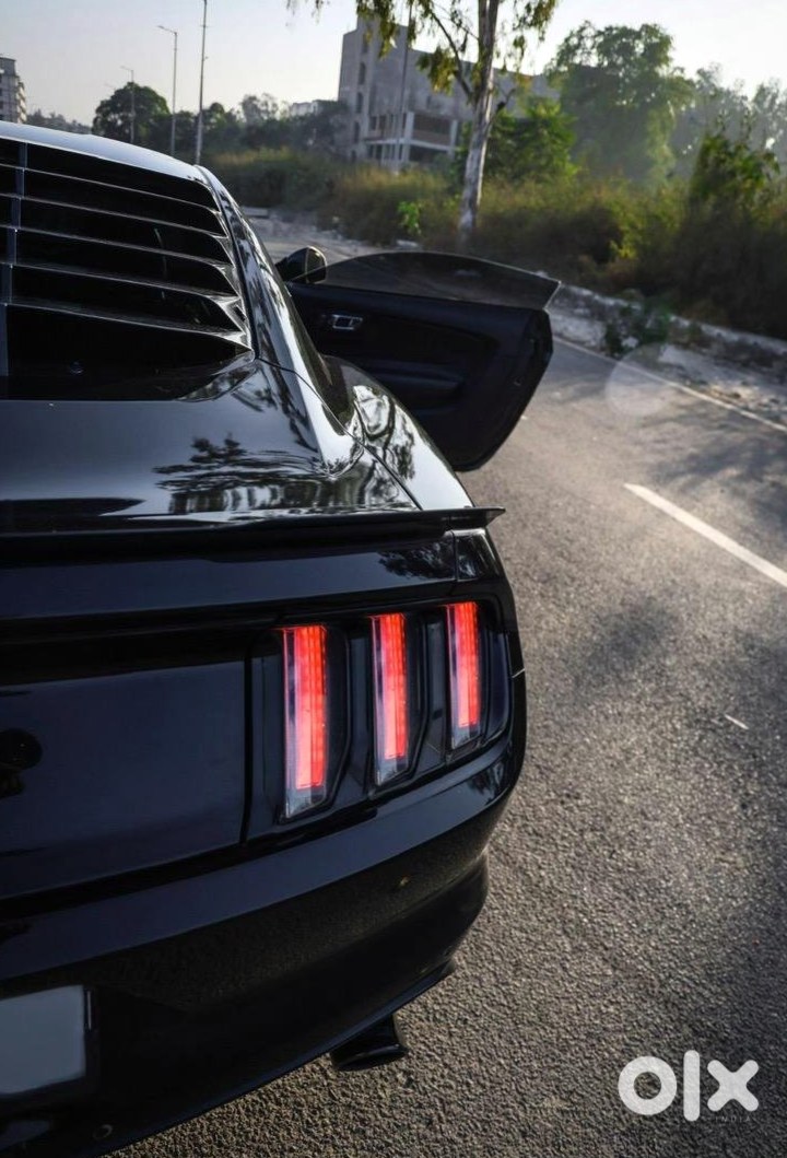 2020 Ford Mustang Sports Car