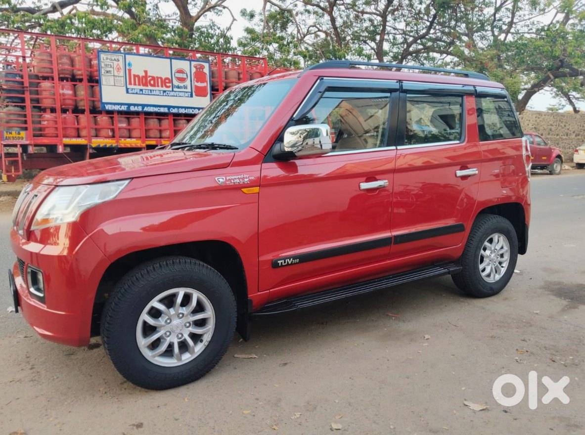 Mahindra Xuv700 Low Mileage Bargain