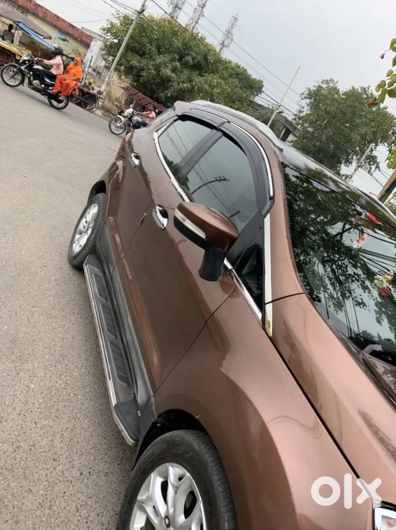 Ford Ecosport Bechna Hai Jaldi