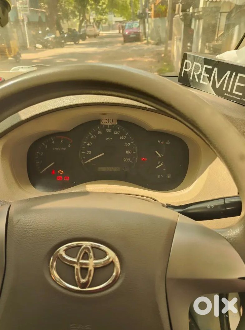 Toyota Innova 2020 - Family Car