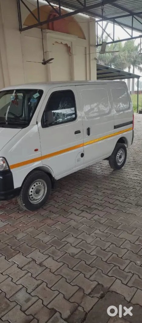 2010 Maruti Eeco - Family Car