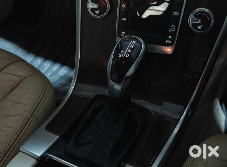 Volvo Xc60 2017 - Urgent Sale