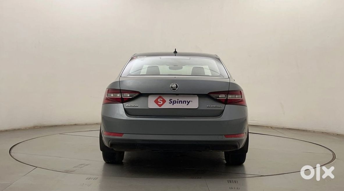 Skoda Superb 2020 Sedan Automatic