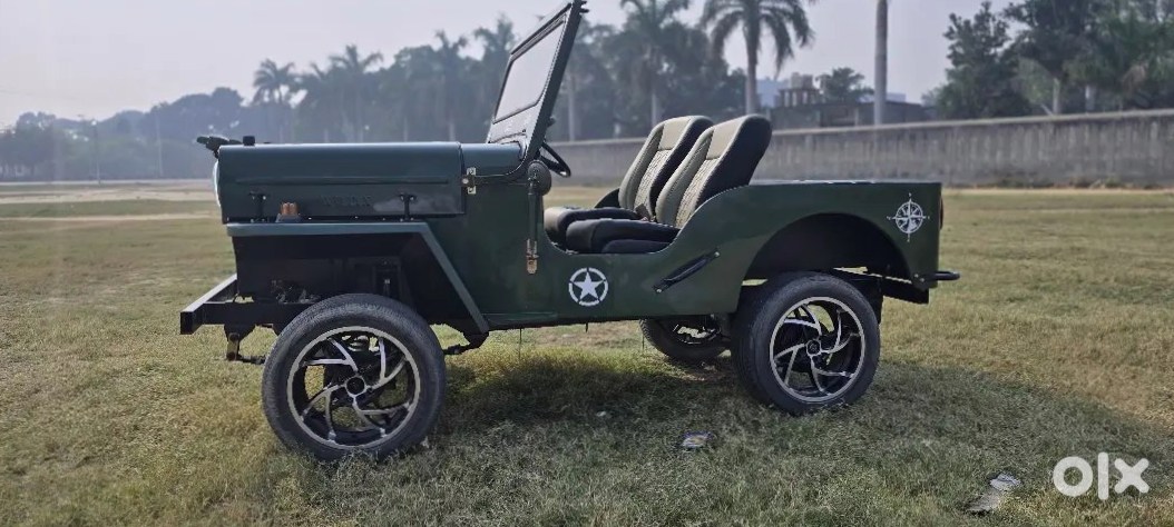 Mahindra Jeep 2025 Petrol Automatic