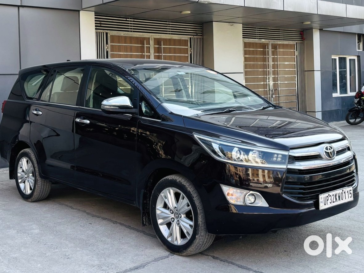 2020 Toyota Innova Crysta Petrol Manual