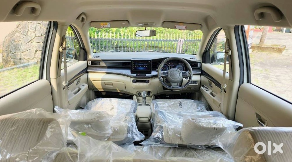 2023 Toyota Rumion - Excellent Condition