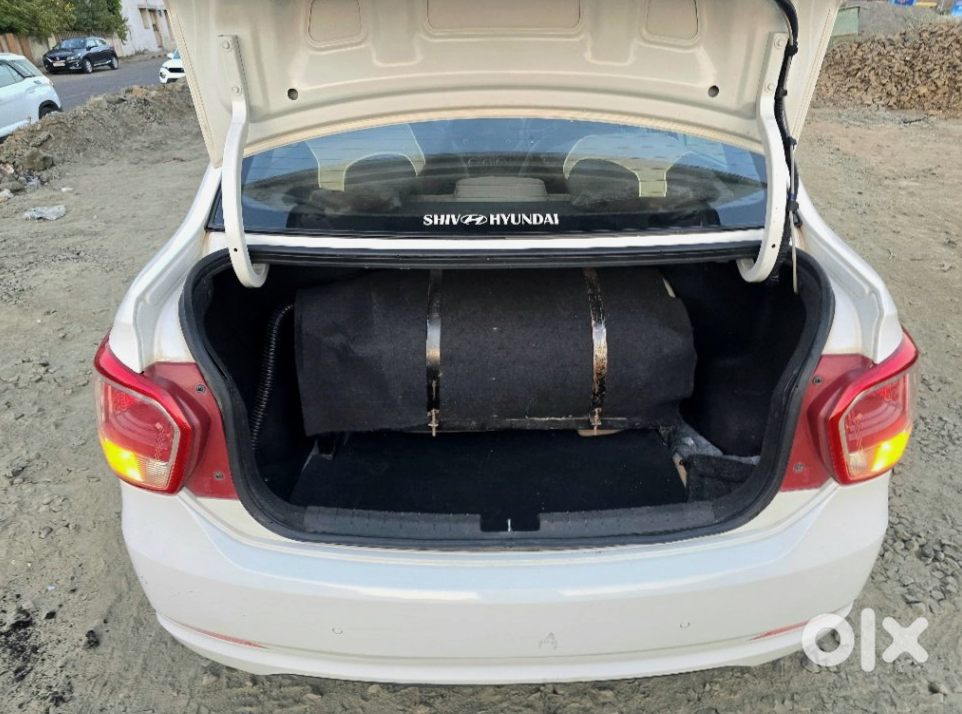 Urgent Sale - 2016 Hyundai Xcent