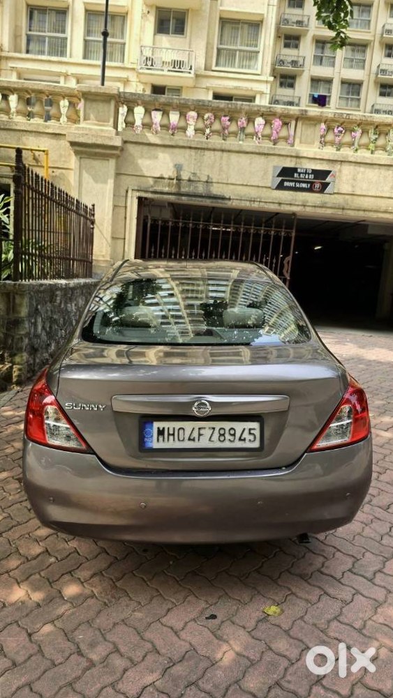 Nissan Sunny Electric